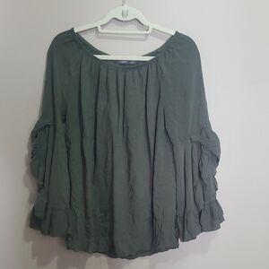 Suzy Shier Dark Green Blouse with Ruffle Sleeves Side Medium